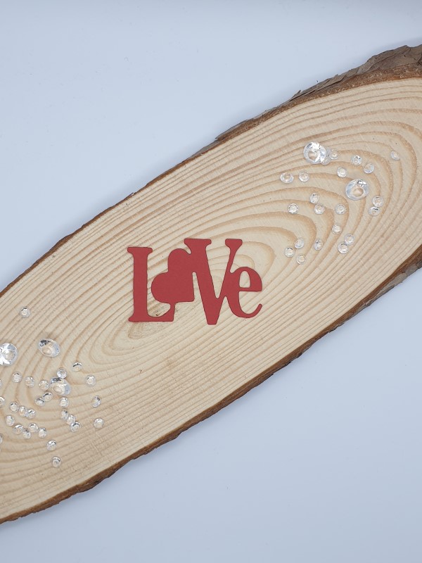 "Love" Die Cut x 10
