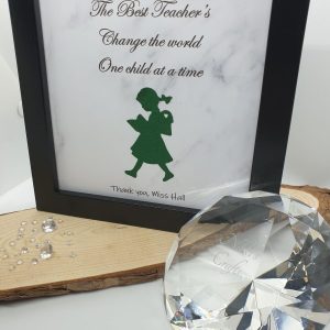 "The Best Teacher's" Freestanding Frame