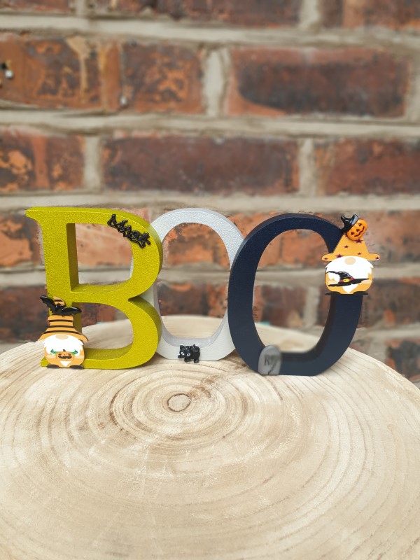 "Halloween Boo" Freestanding Decoration