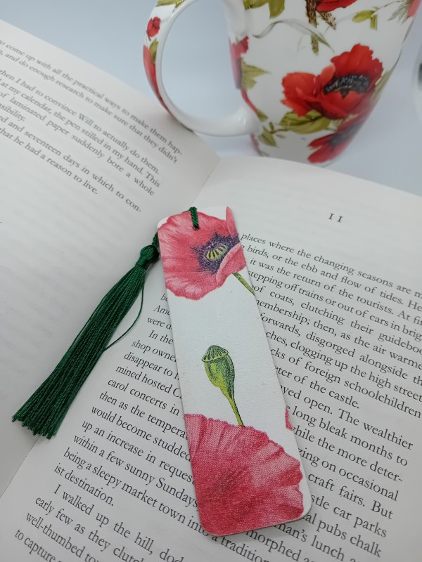 "Poppy Heads" Wooden Bookmark