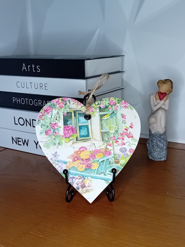 "Country Garden" Wooden Heart Wall Hanging