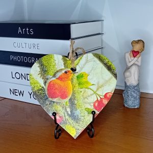 "Berry Robin" Wooden Heart Wall Hanging